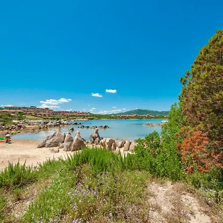 Isa-residence In Just 100 Mt From The Sea Aparthotel Marinella (Sardinia)