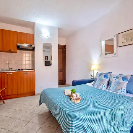 Isa-residence In Just 100 Mt From The Sea Marinella (Sardinia)