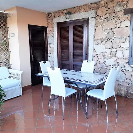 Isa-residence In Just 100 Mt From The Sea 3*