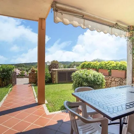 Isa-residence In Just 100 Mt From The Sea Marinella (Sardinia)