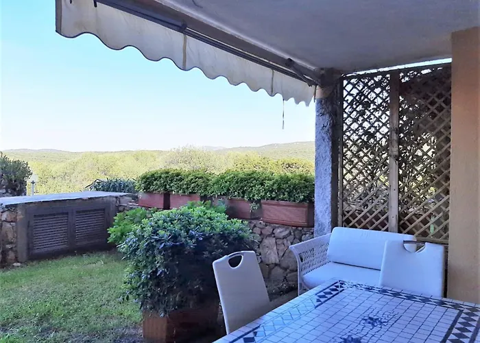 Апарт-отель Isa-residence In Just 100 Mt From The Sea 3*